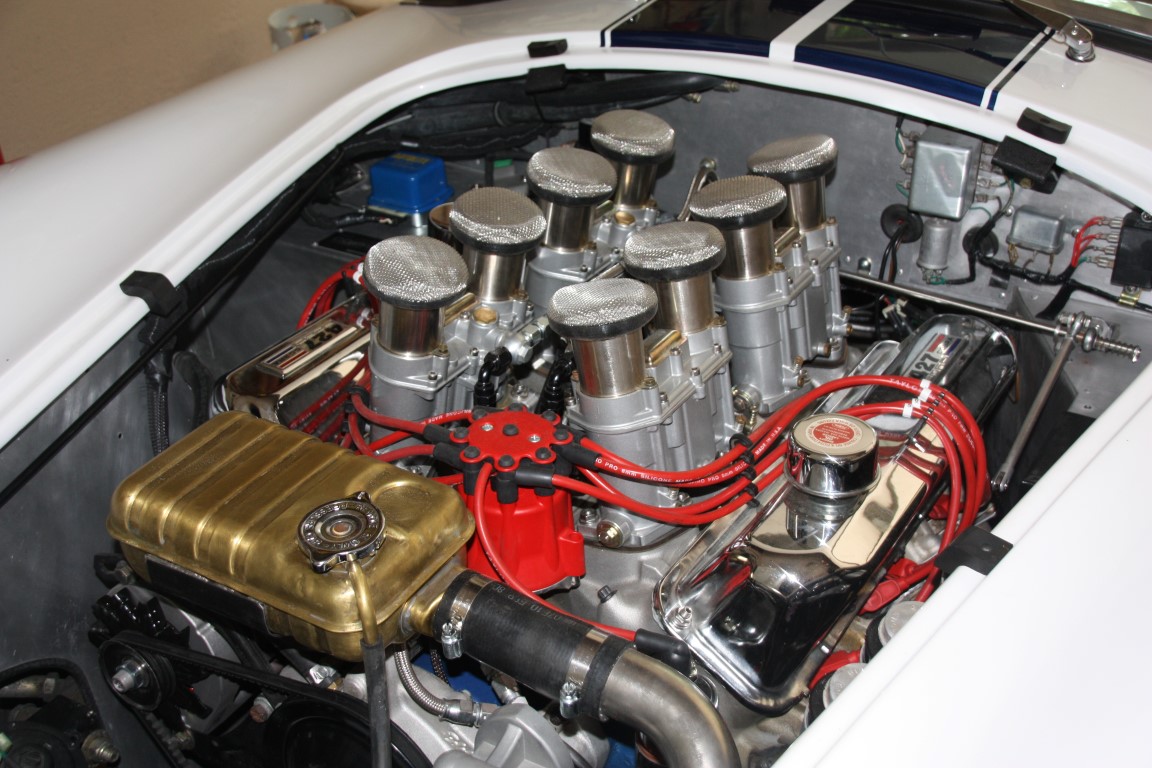 Carburetor or EFI on your roadster?